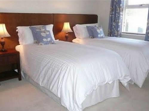 Grove House B And B 솔리헐 외부 사진